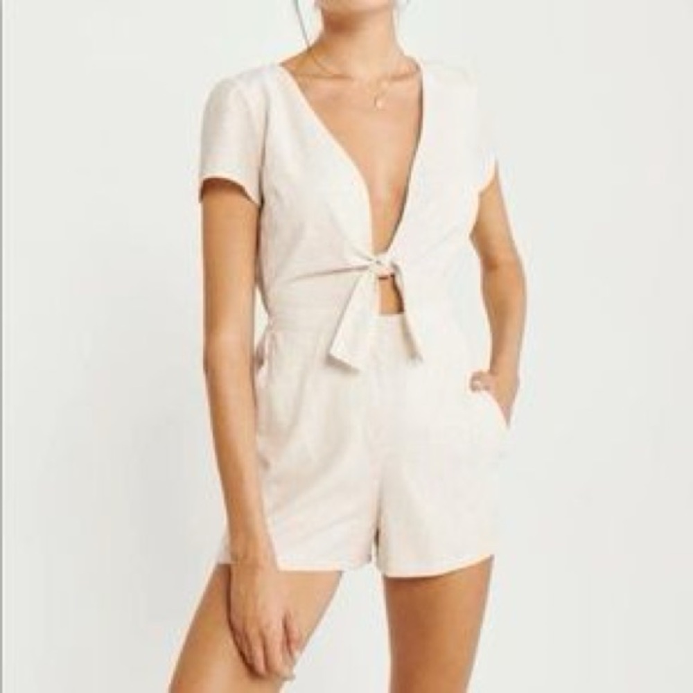Abercrombie & Fitch tie-front romper